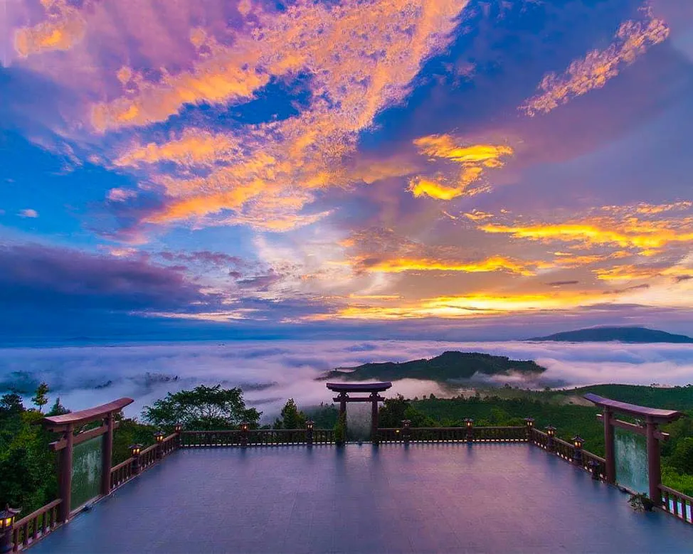 Chùa Linh Quy Pháp Ấn