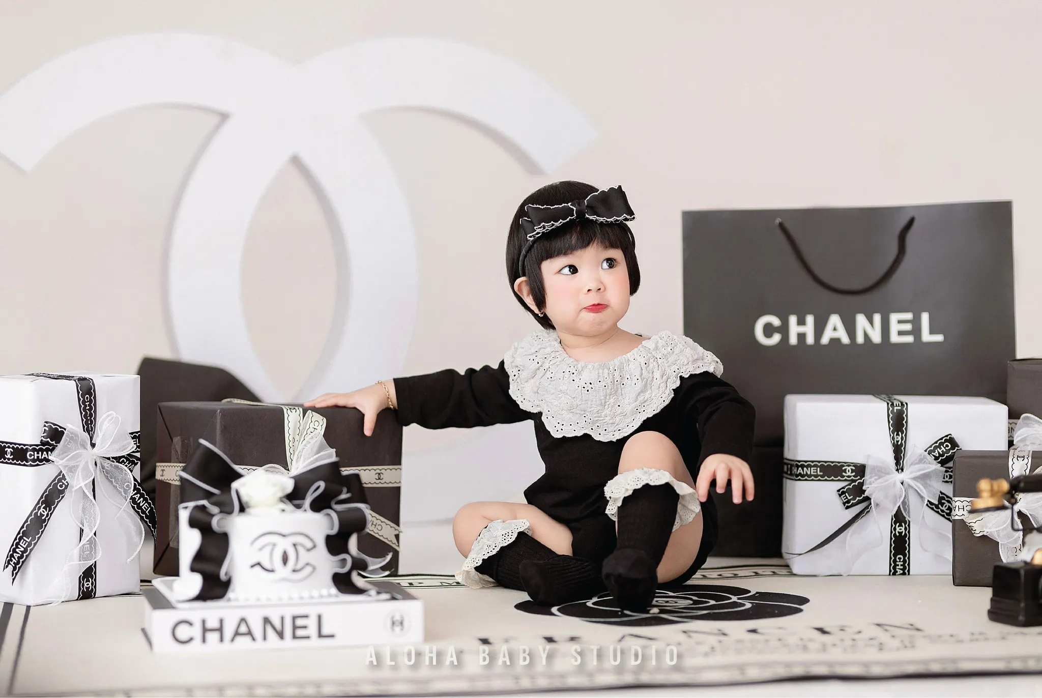 15 cách tạo dáng chụp ảnh cho bé HOT nhất NĂM bố mẹ không nên bỏ qua