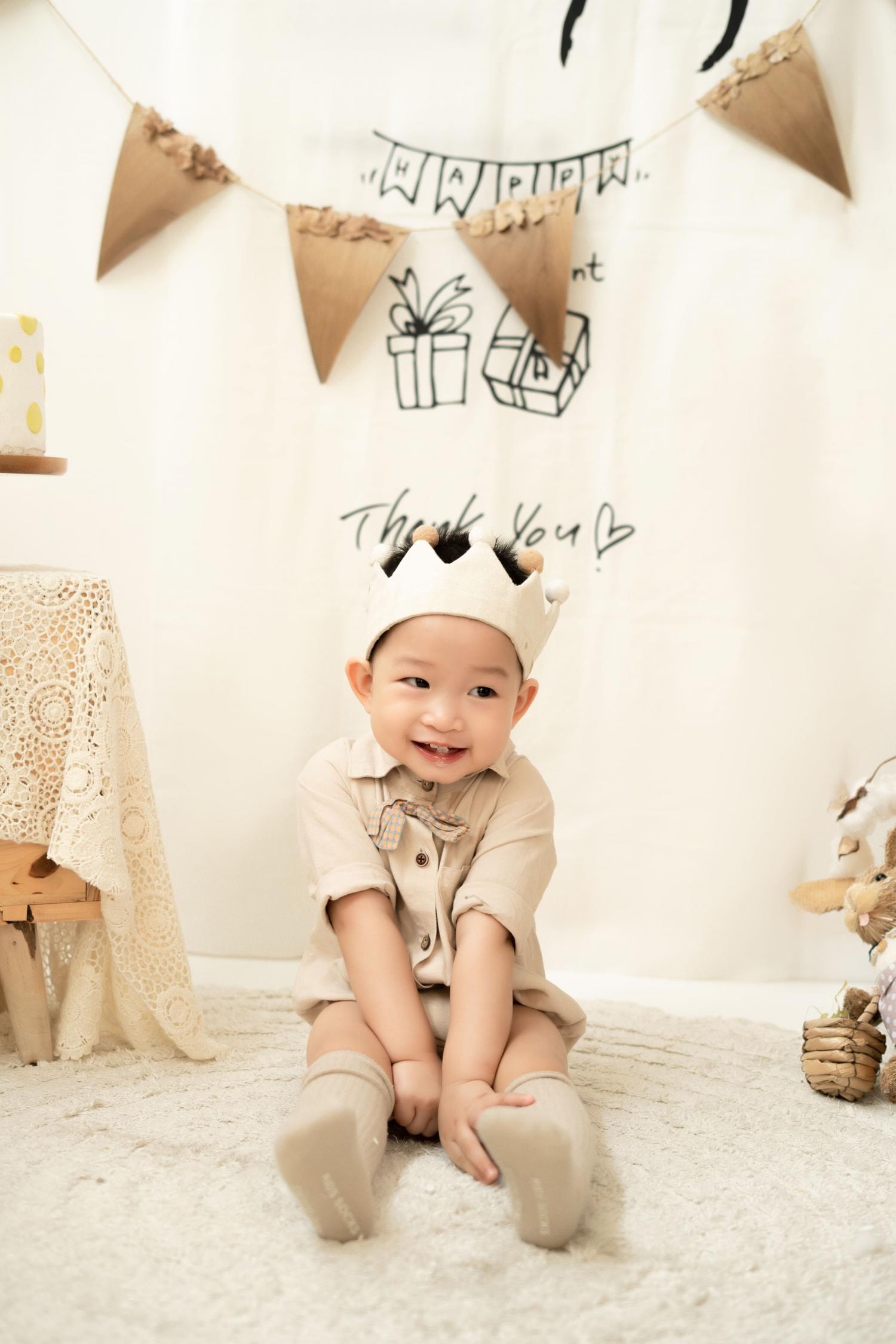 Bật mí cách chụp ảnh cho bé 1 tuổi bằng điện thoại cực đẹp