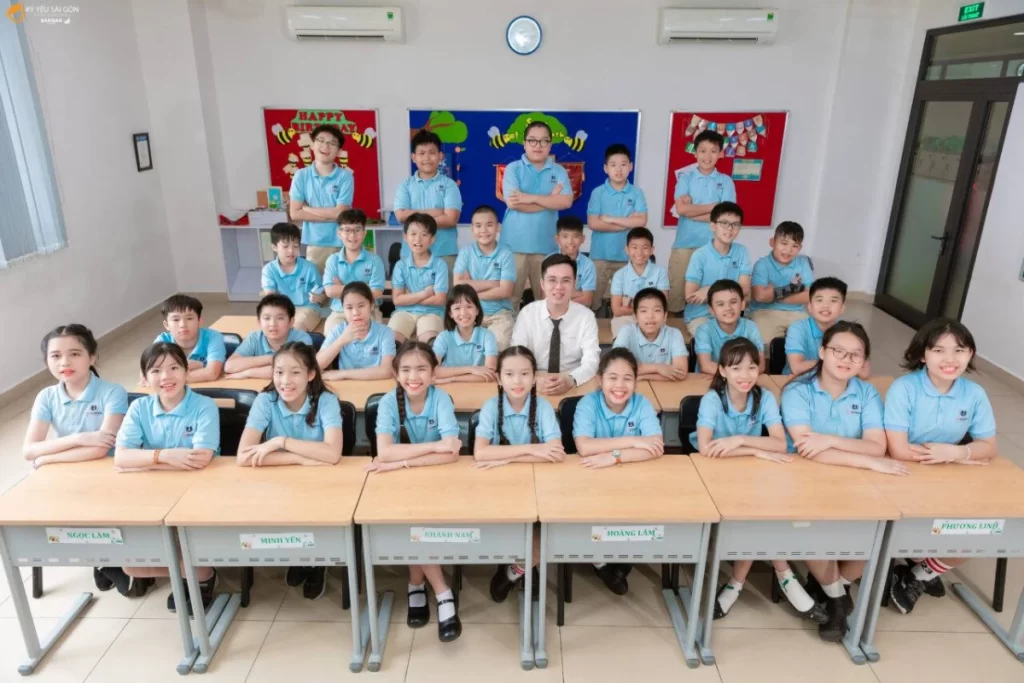 Bật mí 5 concept chụp ảnh kỷ yếu lớp 5 đẹp