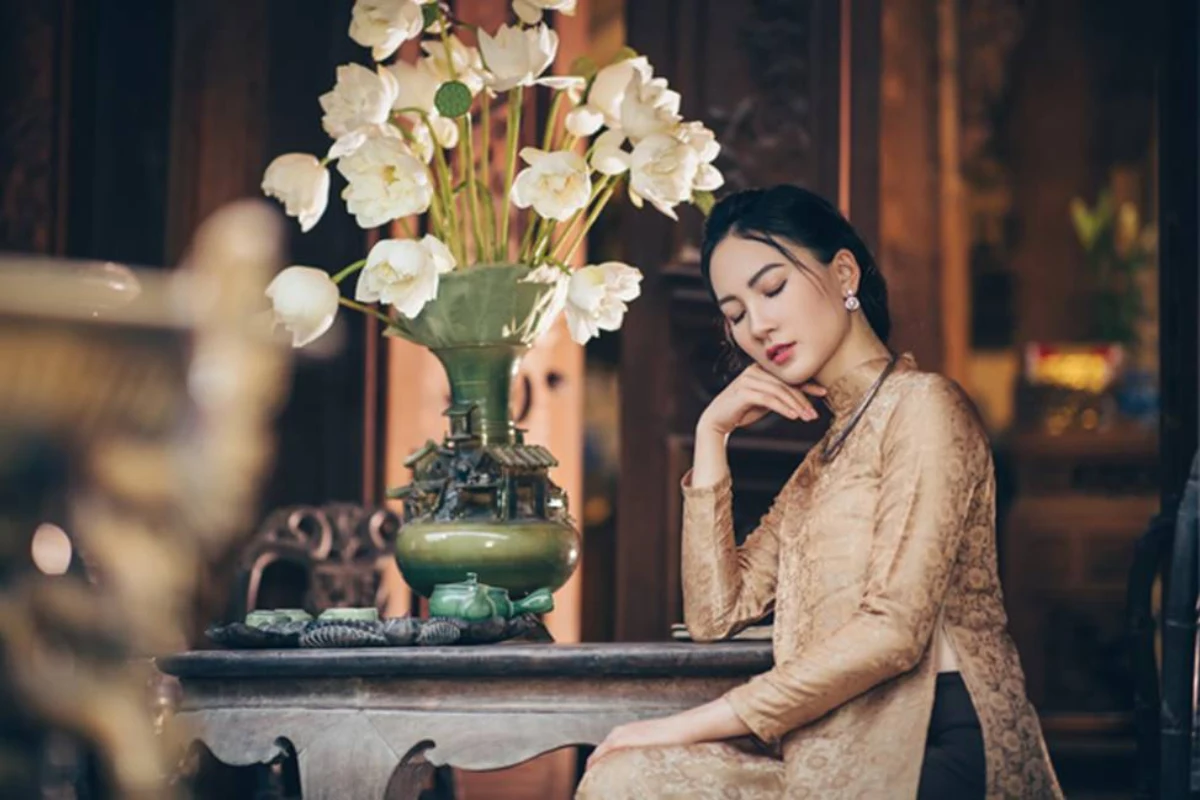 Tổng hợp 7 địa điểm chụp áo dài đẹp ở Hà Nội không phải ai cũng biết