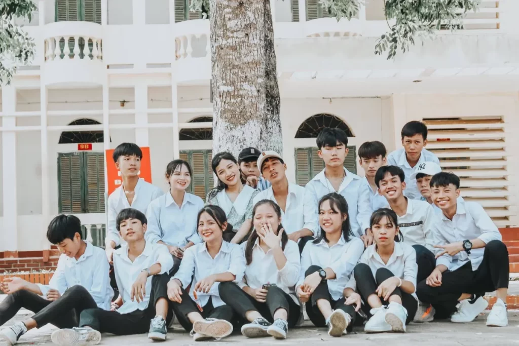 Chia sẻ những mẹo hay để chụp ảnh lớp độc đáo hơn