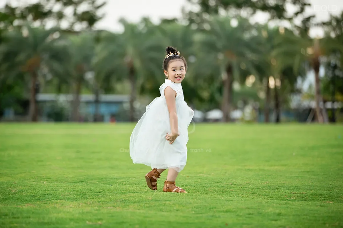Giới thiệu 5 cách tạo dáng chụp ảnh cho bé 5 tuổi