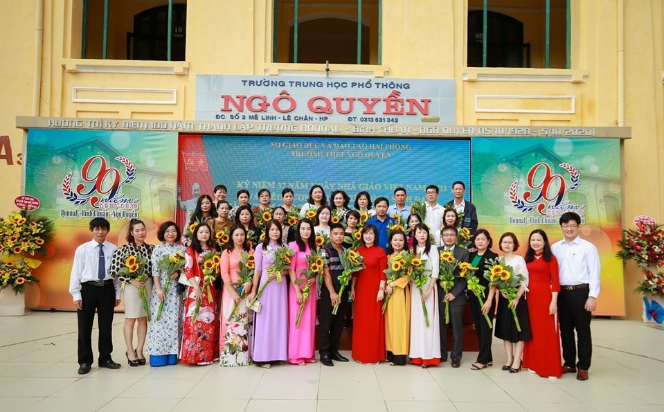 Hình ảnh về không khí ngày 20/11 tại trường học