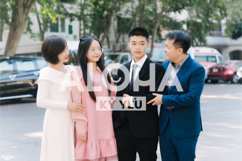 Ý Nghĩa Của Việc Chụp Ảnh Kỷ Yếu Cùng Con