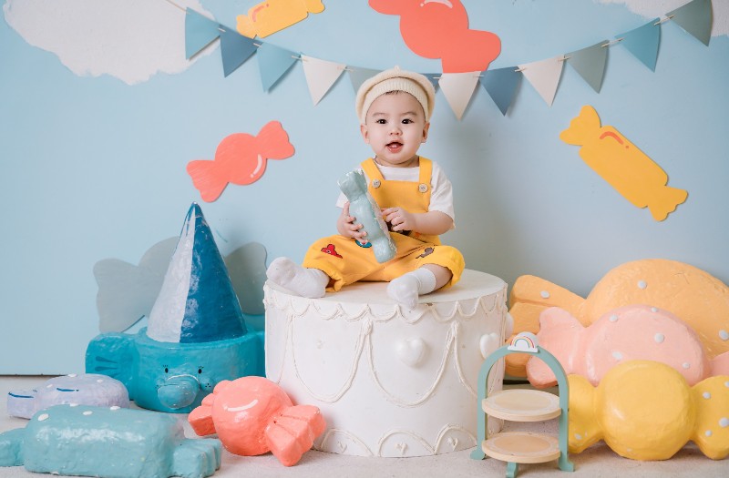 Bí Quyết Chọn Trang Phục Và Phụ Kiện Đẹp Cho Bé