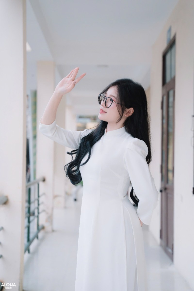 Một số lưu ý khi tạo dáng chụp ảnh kỷ yếu áo dài tại Lạng Sơn
