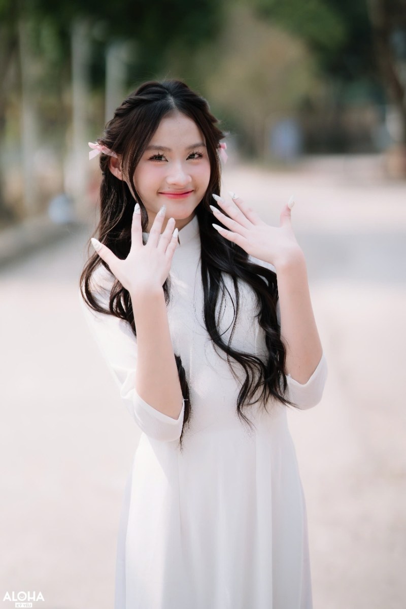 Khám Phá Các Góc Chụp Ảnh Kỷ Yếu Áo Dài Đẹp "Quên Lối Về" Tại Lạng Sơn