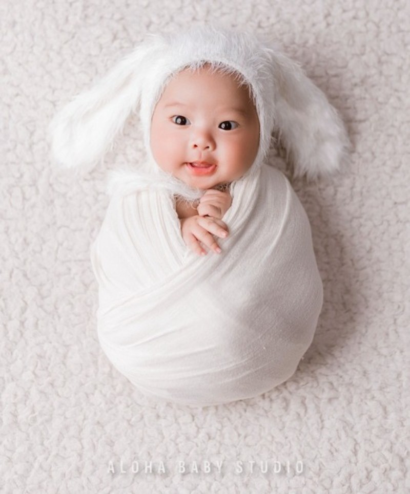 Mẹo Lựa Chọn và Sử Dụng Phụ Kiện Chụp Ảnh Newborn
