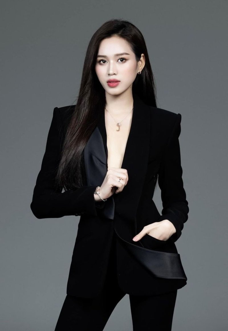 Chụp nửa người hoặc toàn thân