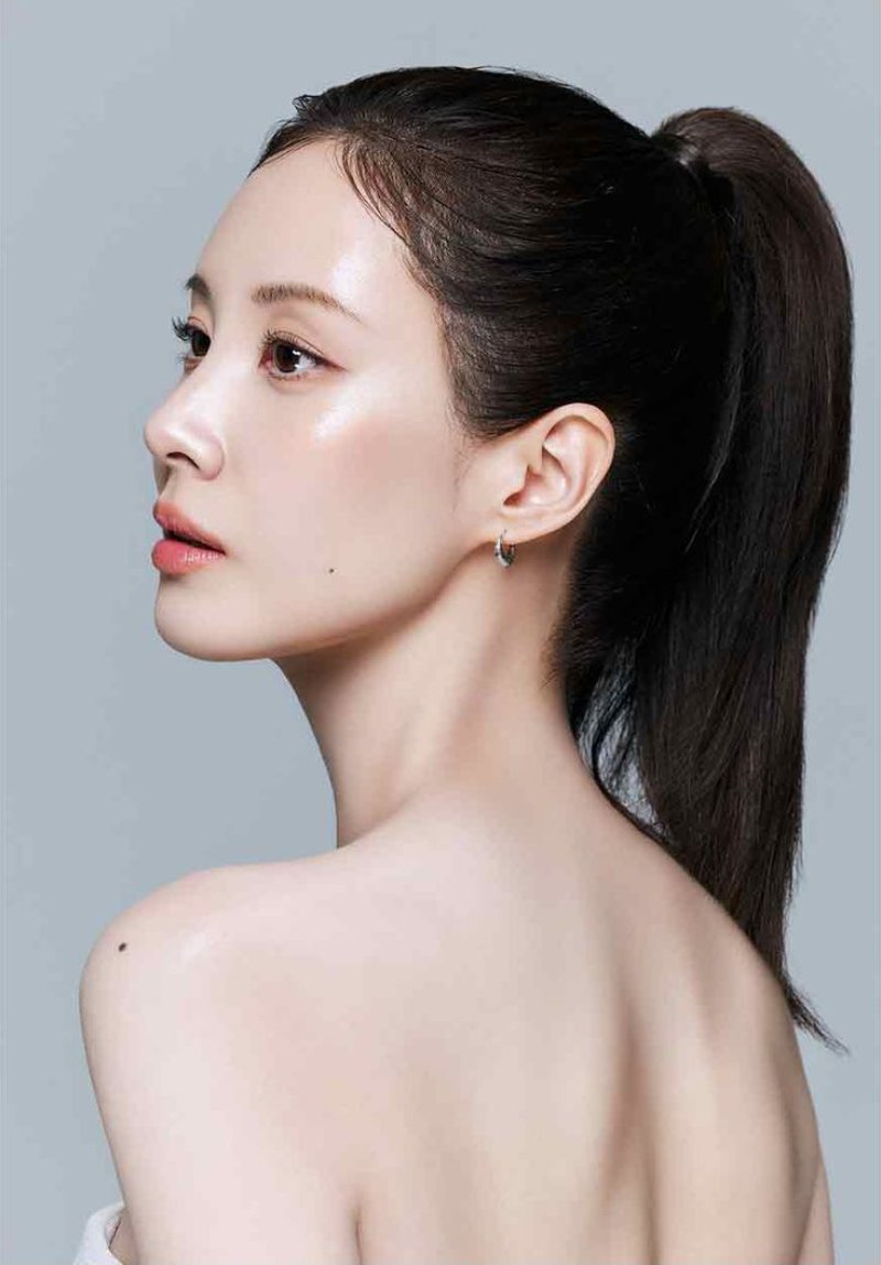 Hình ảnh chân dung nữ kiểu bán diện