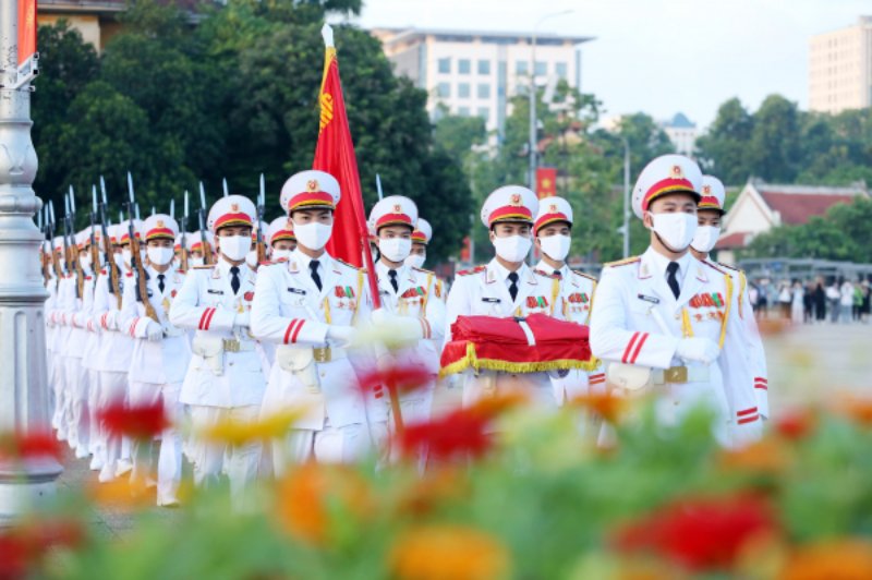 Trang trọng lễ Thượng cờ mừng Quốc Khánh 2 9