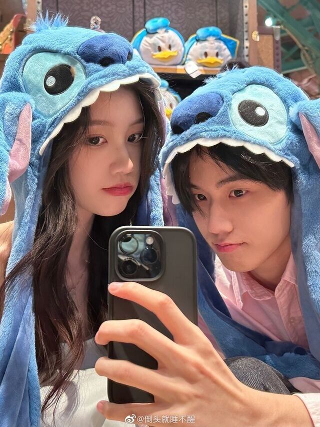Ảnh selfie đôi yêu nhau