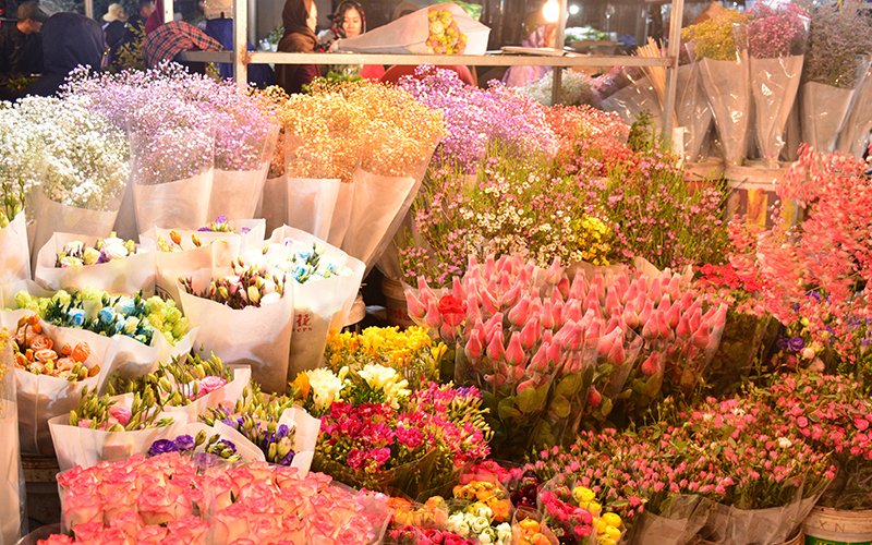 Chợ hoa Hồ Thị Kỷ ( Nguồn ảnh: Sưu tầm )