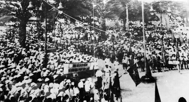 Tại Hải Phòng, nhân dân khởi nghĩa giành chính quyền vào ngày 23/8/1945