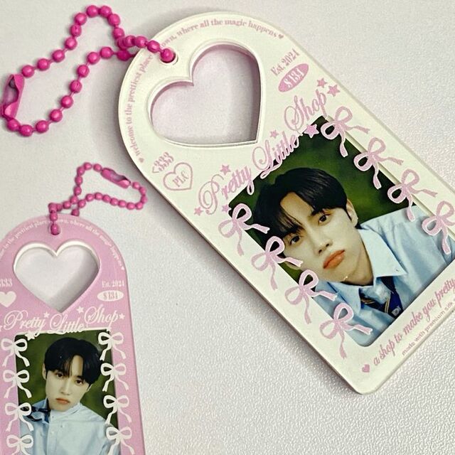 Sản phẩm lưu niệm có in ảnh idol cực chất