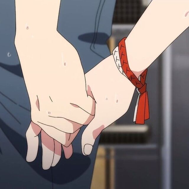 Hình ảnh nắm tay anime độc đáo kết hợp hình đôi tay ấn tượng