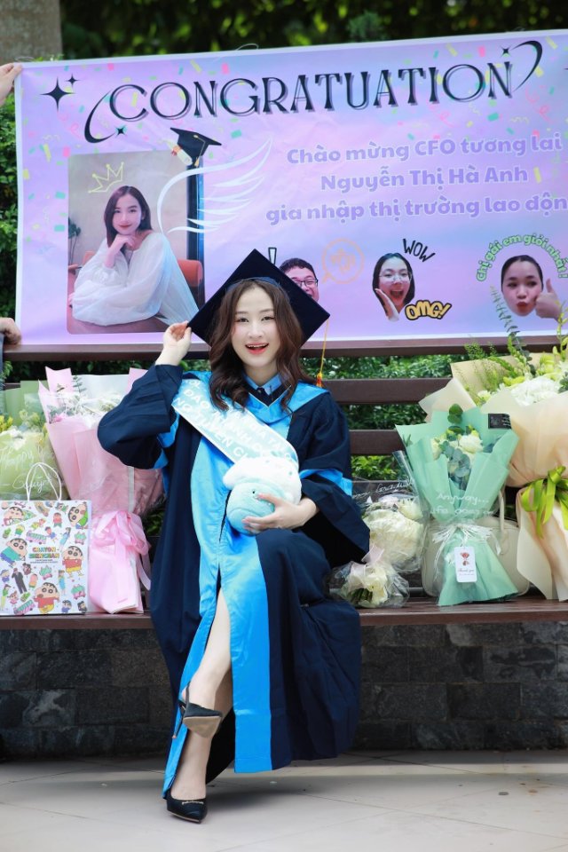 Những Phong Cách Banner Tốt Nghiệp Đang Được Yêu Thích Nhất ( Nguồn ảnh: Sưu tầm )