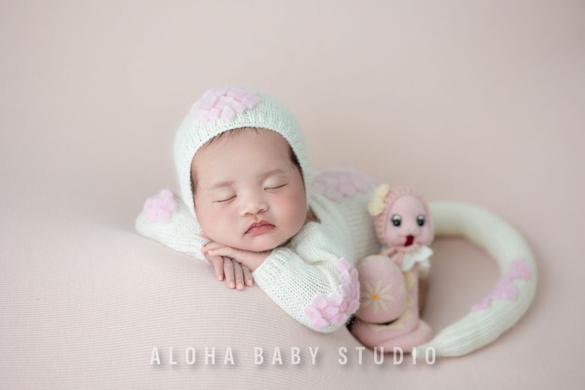 Ảnh sơ sinh biểu tượng của sự sống mới và vẻ đẹp thuần khiết