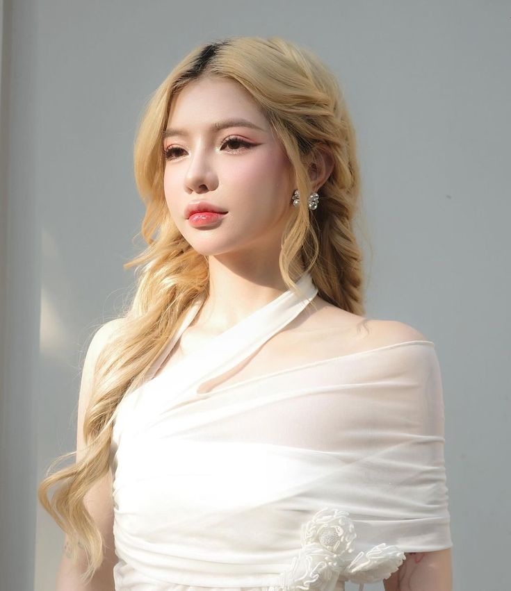 Hình ảnh các idol TikTok nữ cute và cá tính