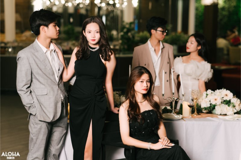 In ấn và sản phẩm tặng kèm ( Nguồn ảnh: Sưu tầm )