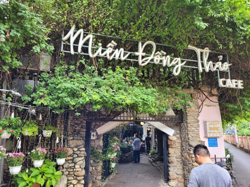 Cà Phê Miền Đồng Thảo ( Nguồn ảnh: Sưu tầm )