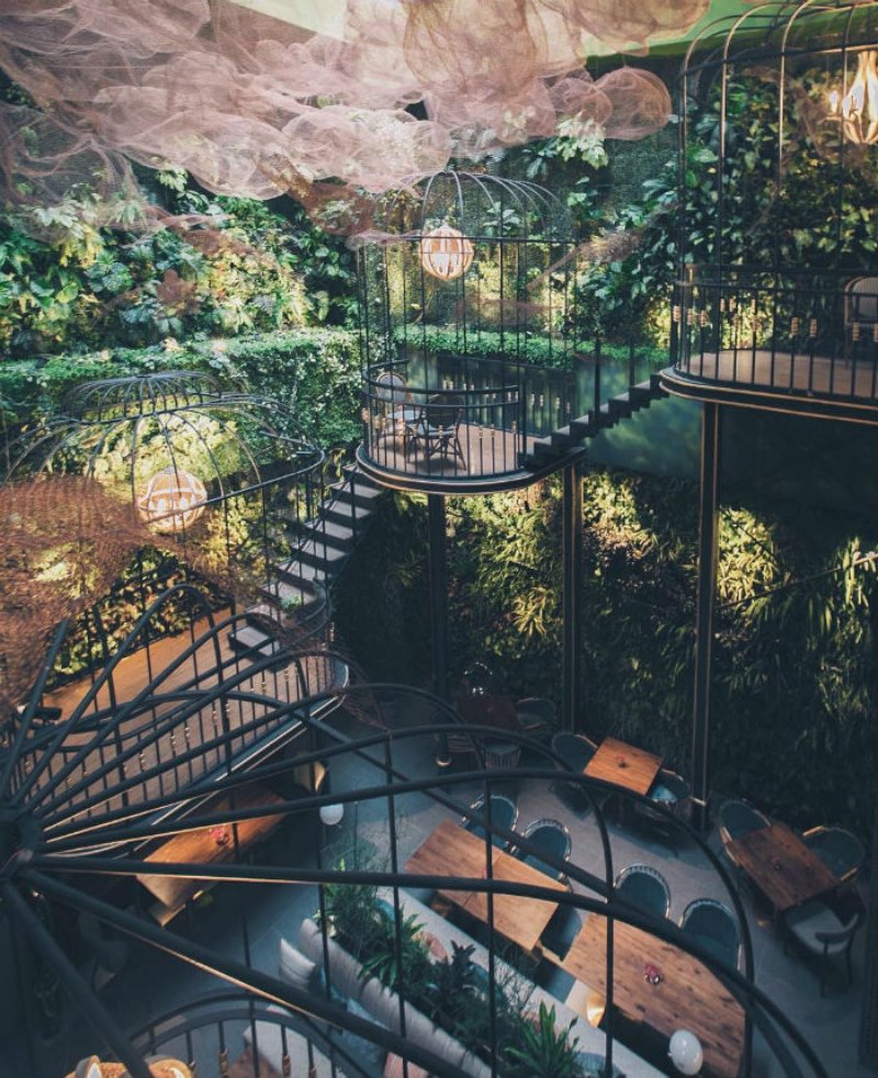 Cafe Terrace( Nguồn ảnh: Sưu tầm )