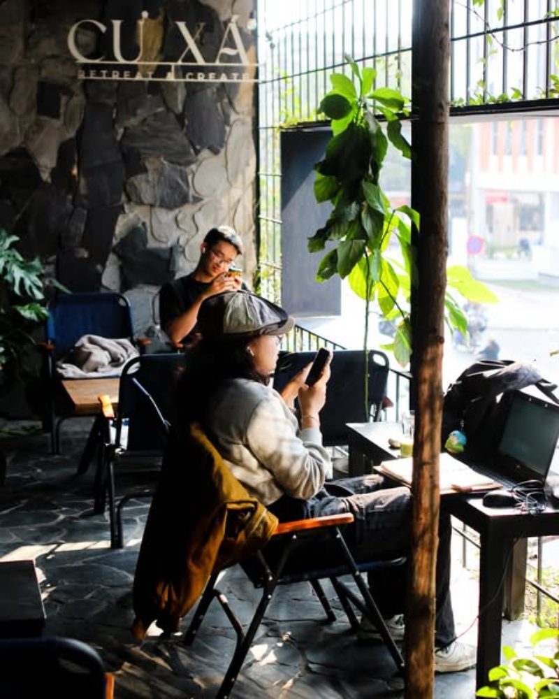 Cư Xá cà phê ( Nguồn ảnh: Sưu tầm )