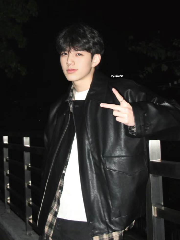 Bộ sưu tập hình nền idol TikTok, ảnh idol nam