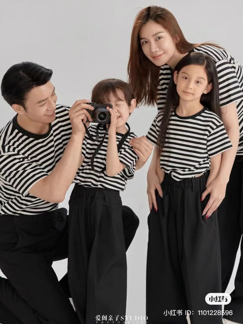 Ảnh gia đình 2 thế hệ (bố mẹ và con) ( Nguồn ảnh: Sưu tầm )