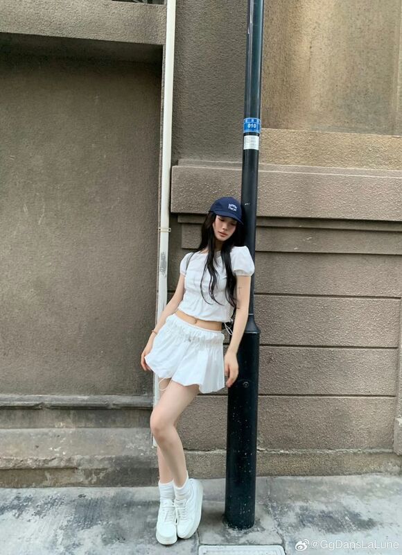 Ảnh idol TikTok nữ cute theo phong cách Hàn Quốc