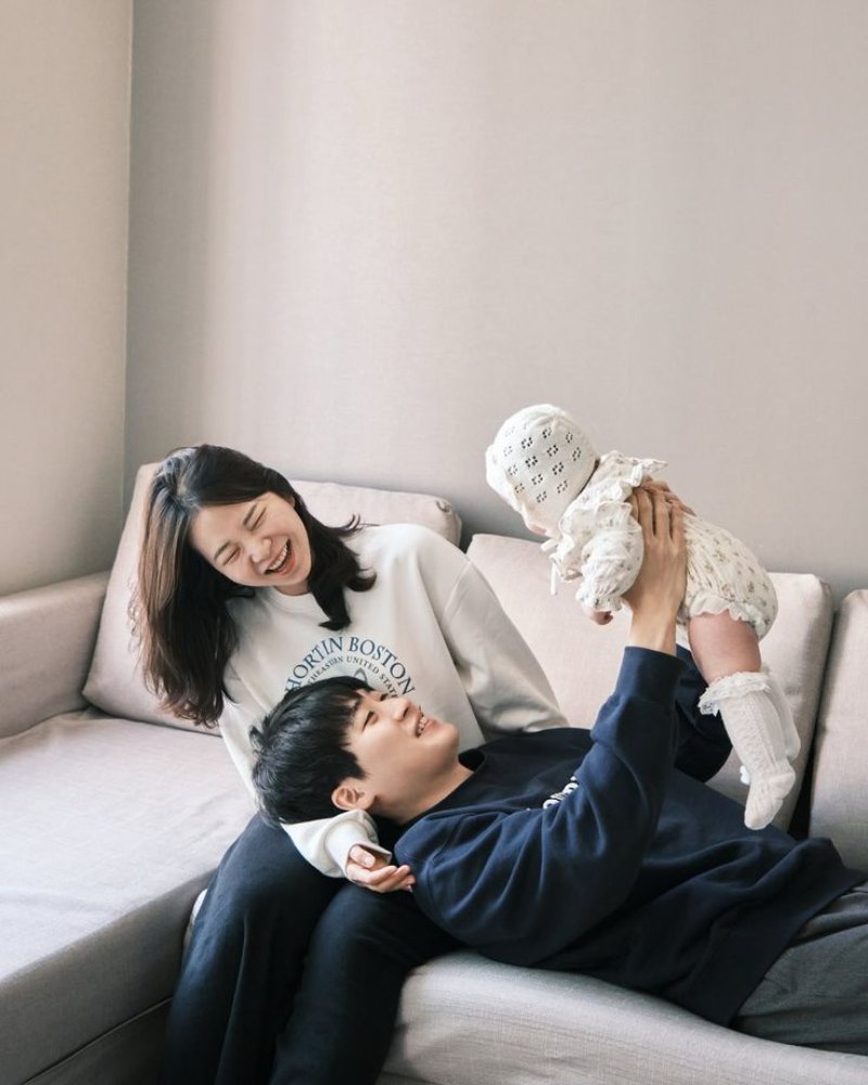 Chụp tại nhà ( Nguồn ảnh: Sưu tầm )