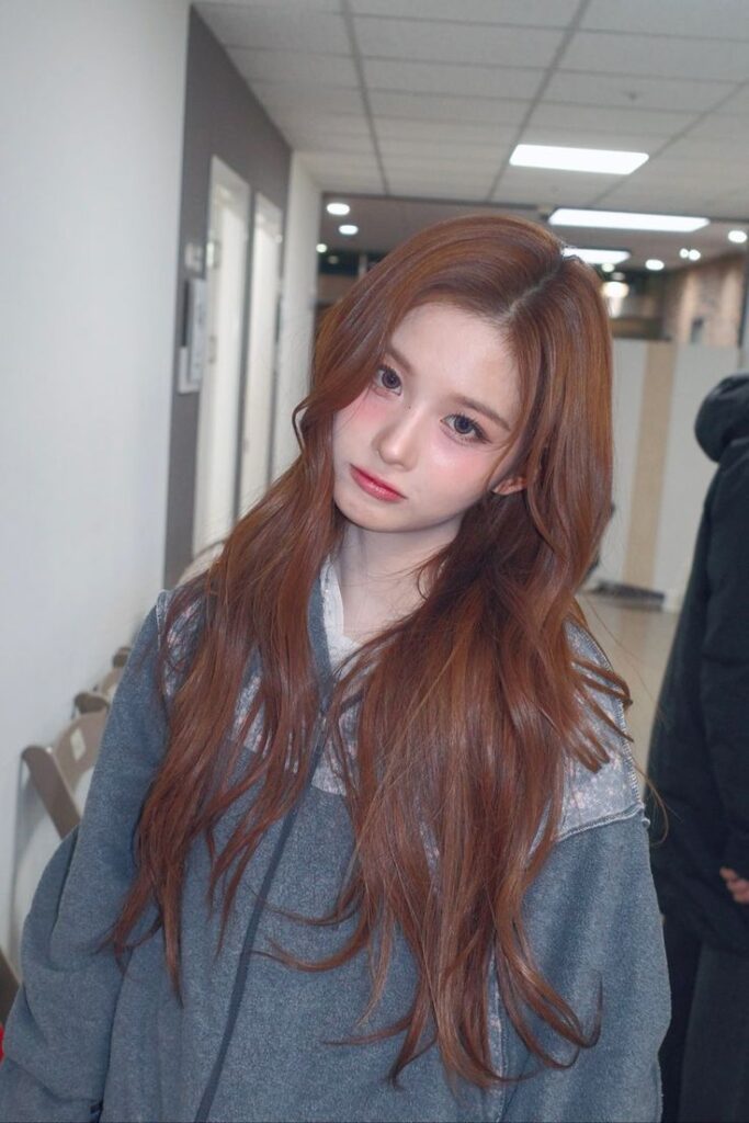Ảnh idol Kpop nữ hậu trường dễ thương