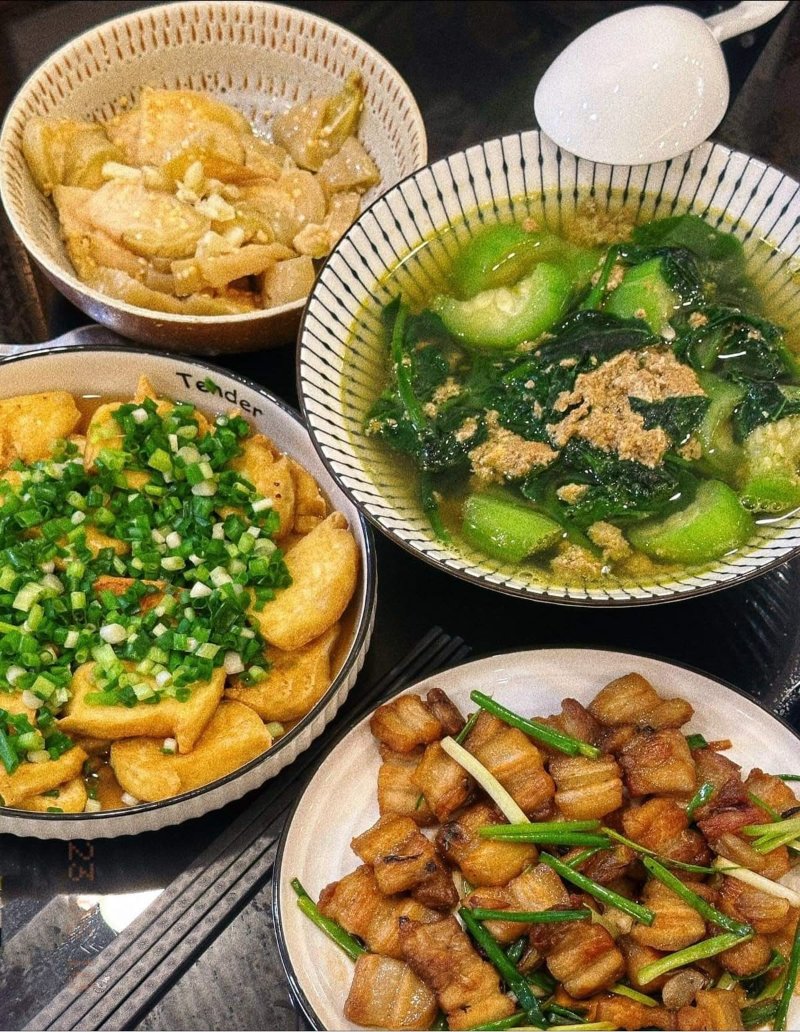 Một bữa ăn ấm áp ( nguồn ảnh: sưu tầm )