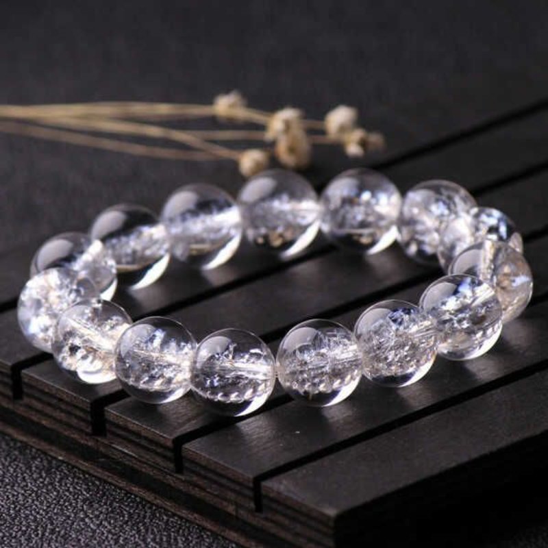 Vật phẩm phong thủy ( nguồn ảnh: sưu tầm )