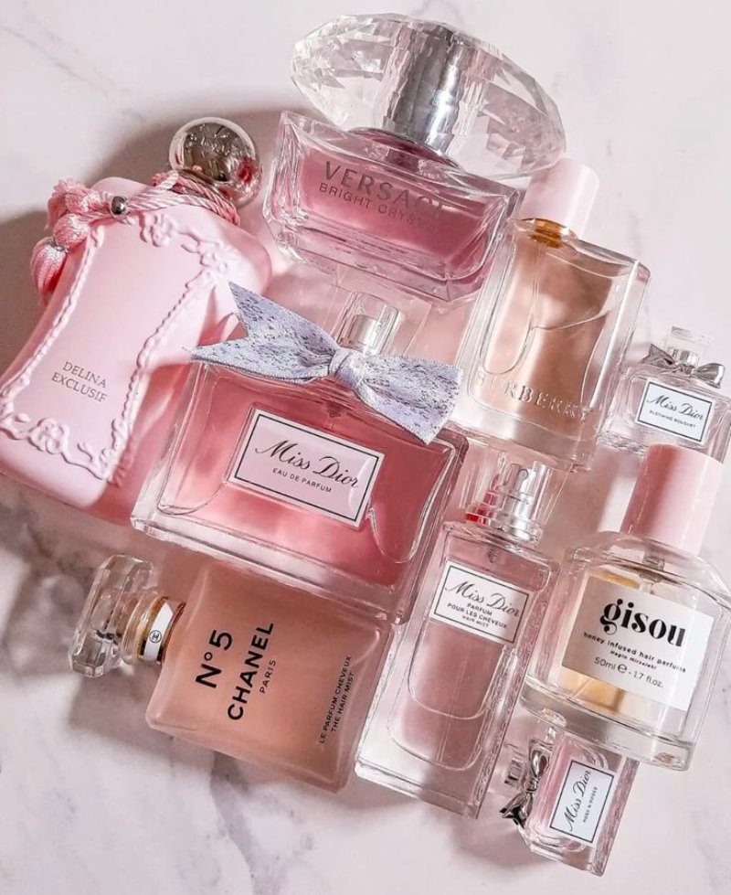 Nước hoa ( nguồn ảnh: sưu tầm )