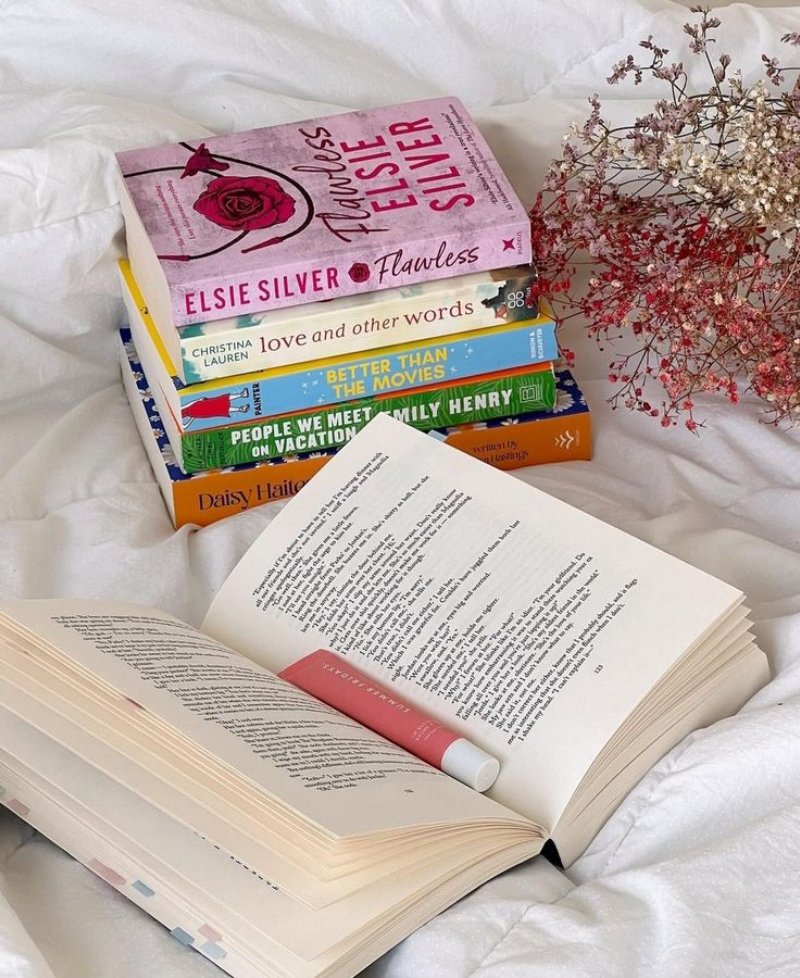 Sách self help ( nguồn ảnh: sưu tầm )