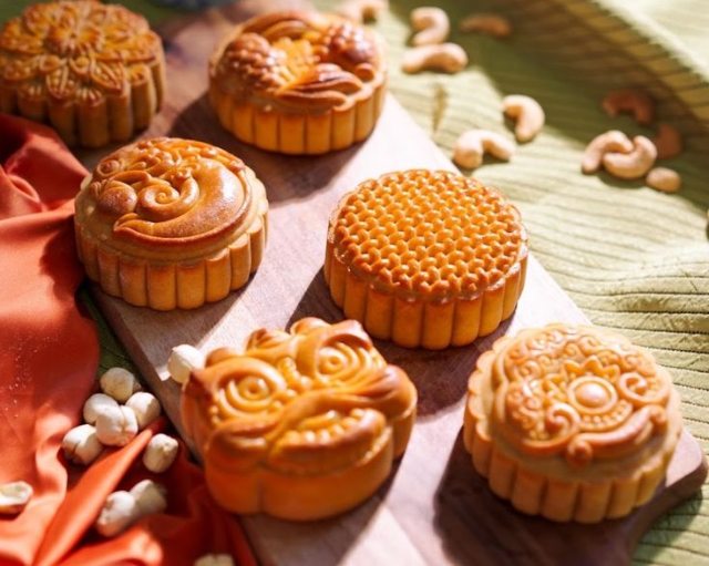 Bộ hình ảnh Trung Thu chủ đề bánh kẹo đẹp