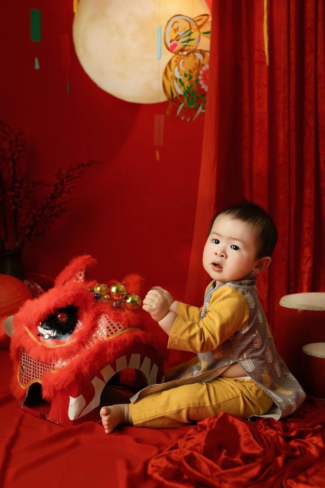 Concept ảnh Trung thu bé trai đáng yêu