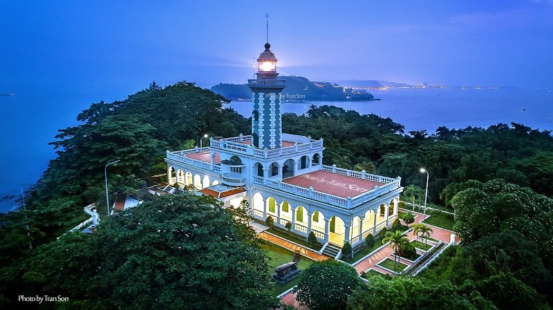 Hải Đăng Hòn Dấu ( nguồn ảnh: sưu tầm )