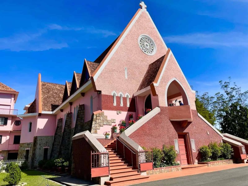 Nhà thờ Domaine