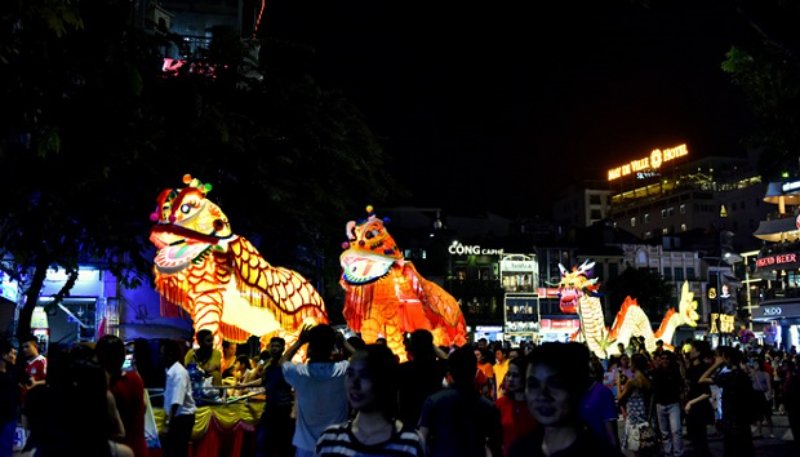 Phố đi bộ Hà Nội