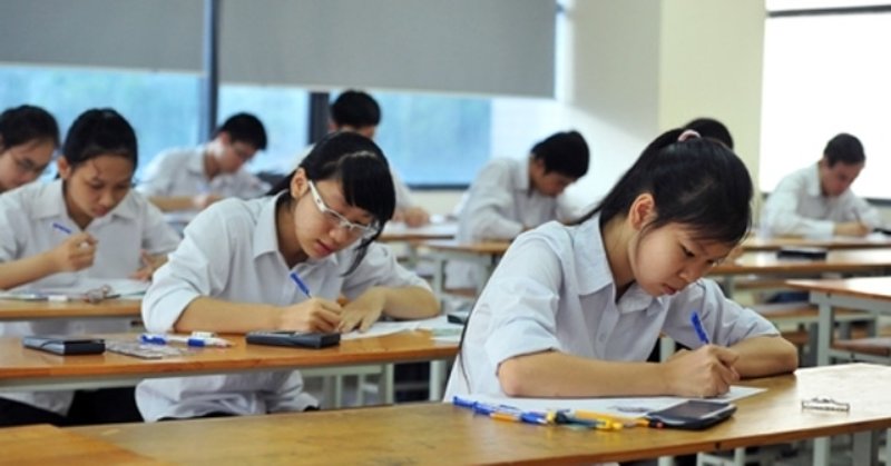 Thí sinh đang học lớp 12