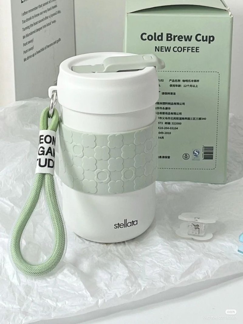 Bình giữ nhiệt cute ( nguồn ảnh: sưu tầm )