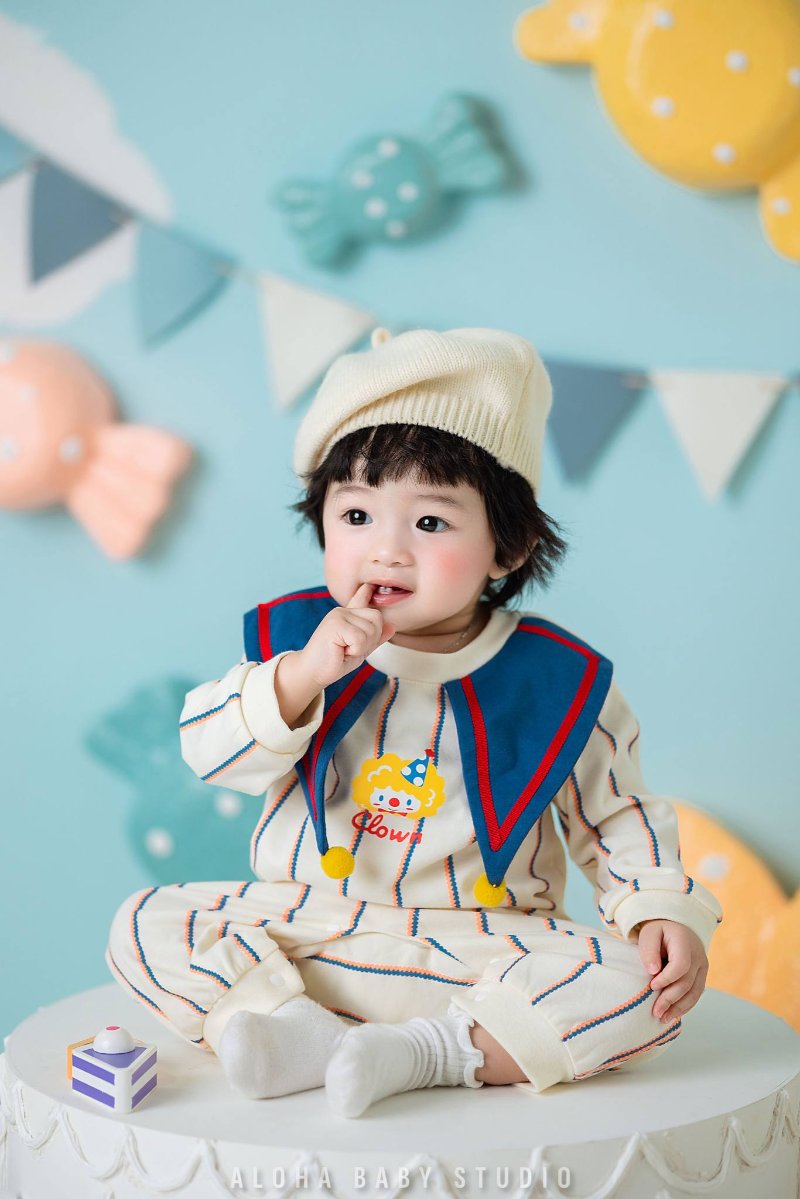 Đặt tên ở nhà cho con gái sinh đôi