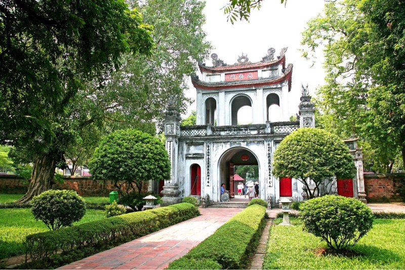 Văn Miếu ( nguồn ảnh: sưu tầm )