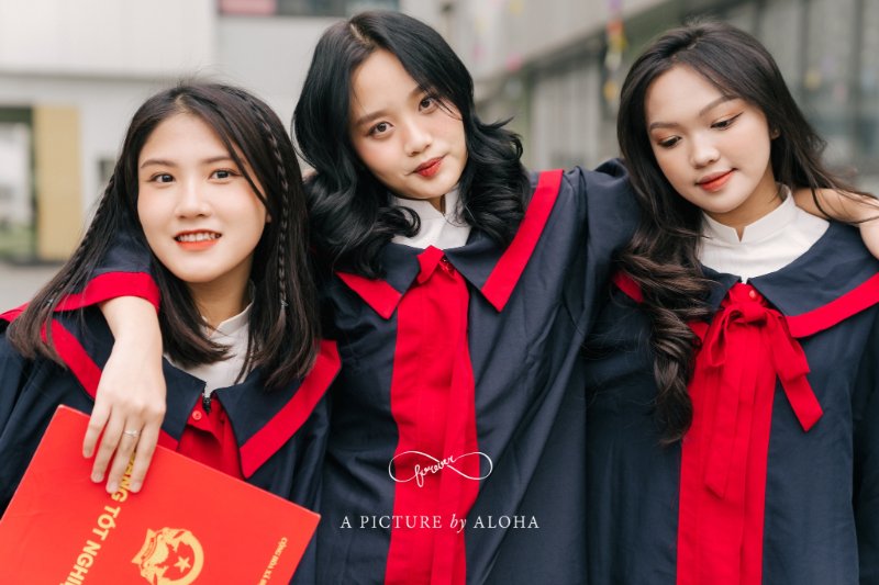 Cách tạo dáng chụp kỷ yếu cấp 3 ở Đà Nẵng