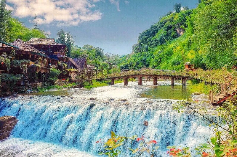 Bản Cát Cát ( Nguồn ảnh: Sưu tầm )