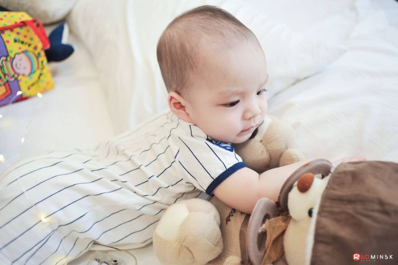 Red Minsk - Chụp ảnh Mẹ và Bé