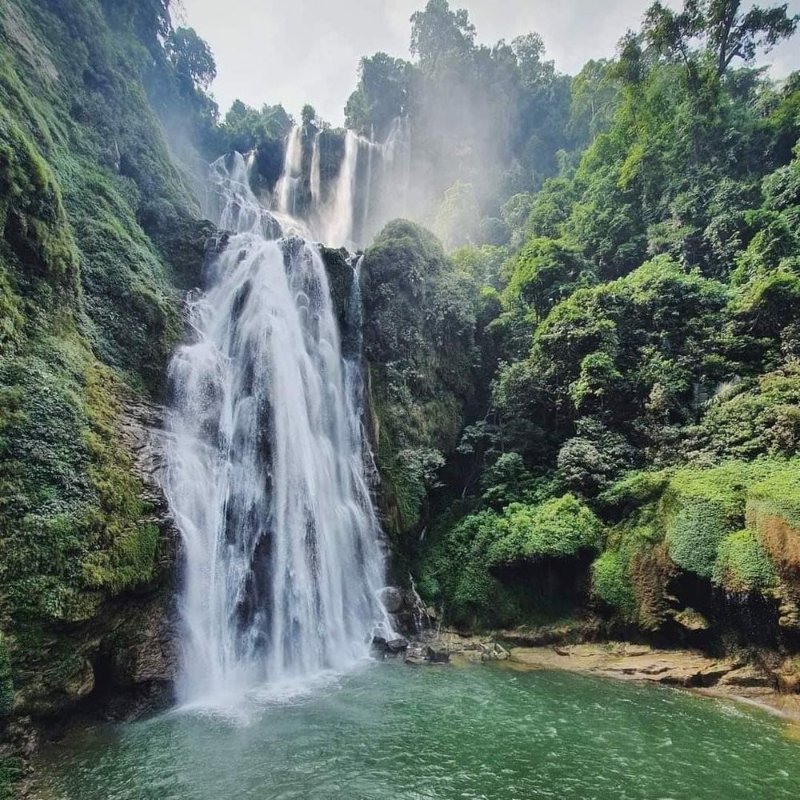 Thác Nặm Me ( Nguồn ảnh: sưu tầm )